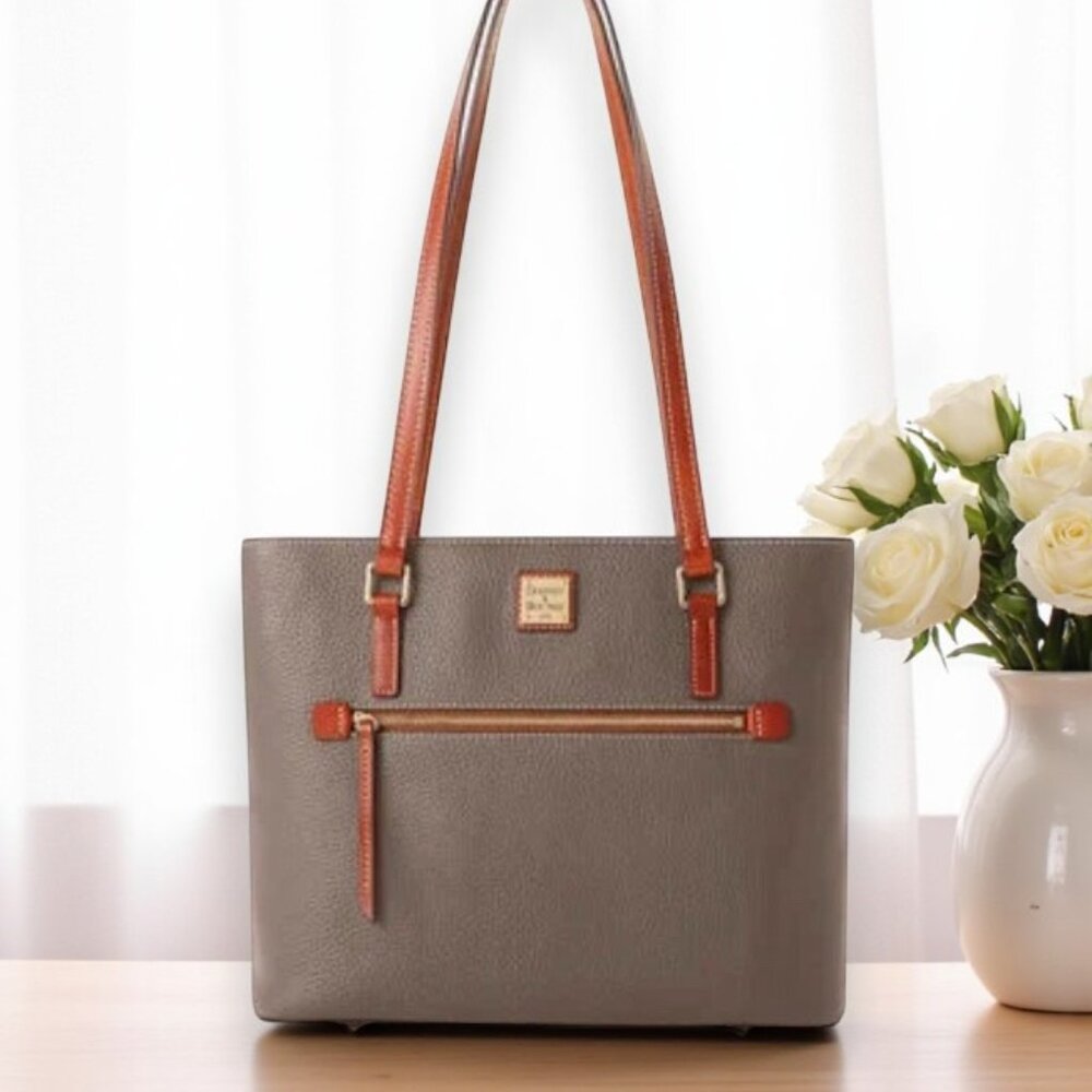 Dooney & Bourke Shopper Tote Pebbled Grain Leather with Zip Around Bifold Wallet - Picture 2 of 16